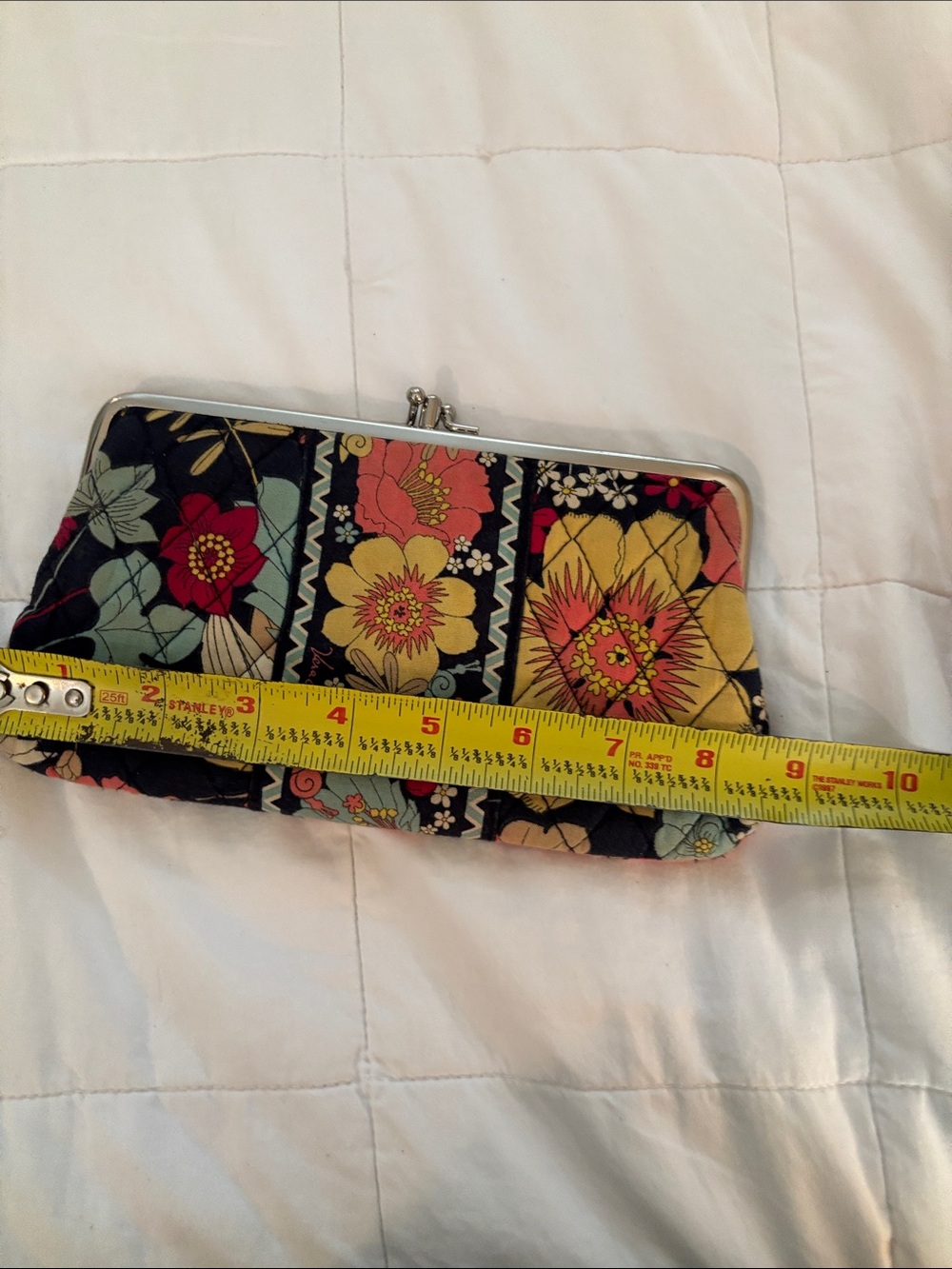 Vintage Vera Bradley Floral Quilted Clasp Wallet - clutch - Picture 9 of 10